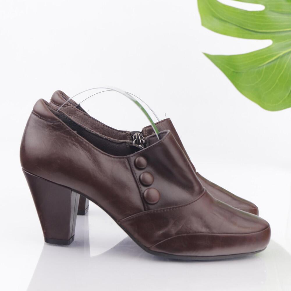 Clarks Womens Vermont Terrance Boots Size 6.5 M Brown Leather Cone Heel Booties